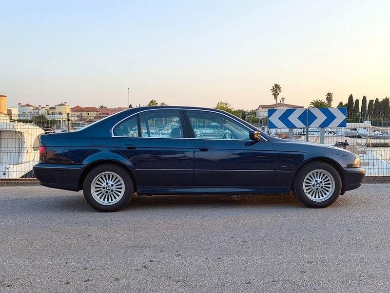 Blau Gebraucht 2000 BMW 540 Limousine | 14.900 € (Fairer Preis) - Bild 1/4