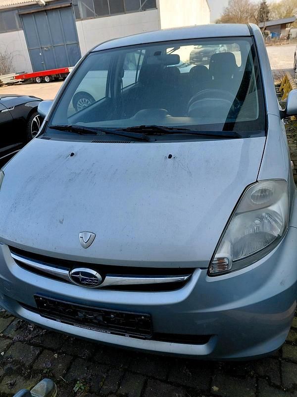 Gebraucht Subaru Justy 69 PS (50 kW) 2010 Grau Kleinwagen