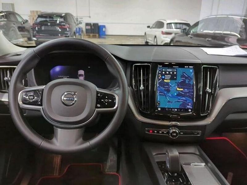 Gebraucht Volvo XC60 Plus 197 PS (144 kW) 2022 Schwarz SUV