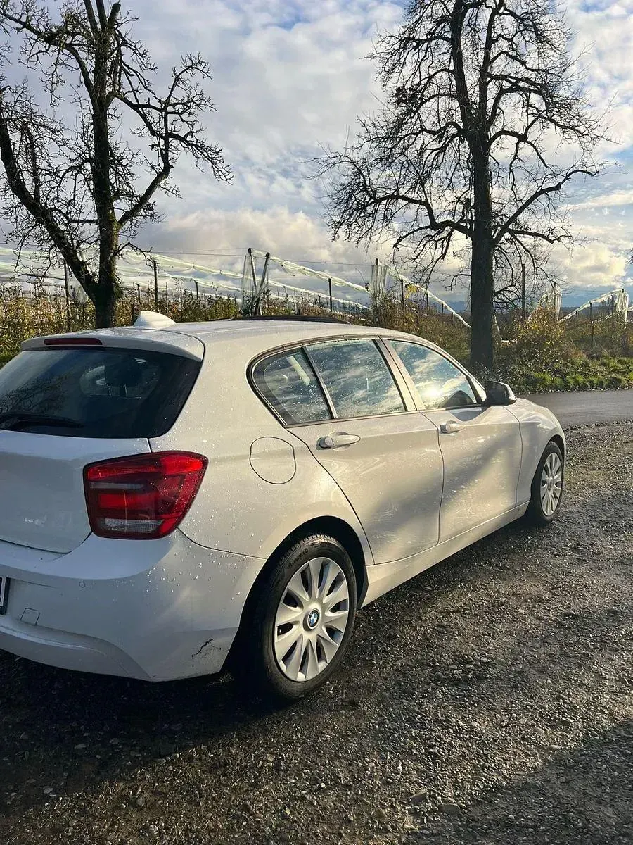 Gebraucht BMW 116 136 PS (100 kW) 2012 Weiß Kleinwagen
