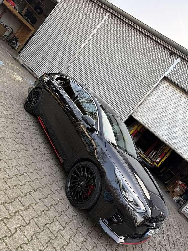 Gebraucht Kia ProCeed GT 204 PS (150 kW) 2021 Schwarz Kombi