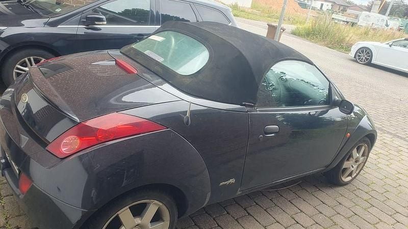 Gebraucht Ford StreetKa 95 PS (69 kW) 2003 Schwarz Cabrio