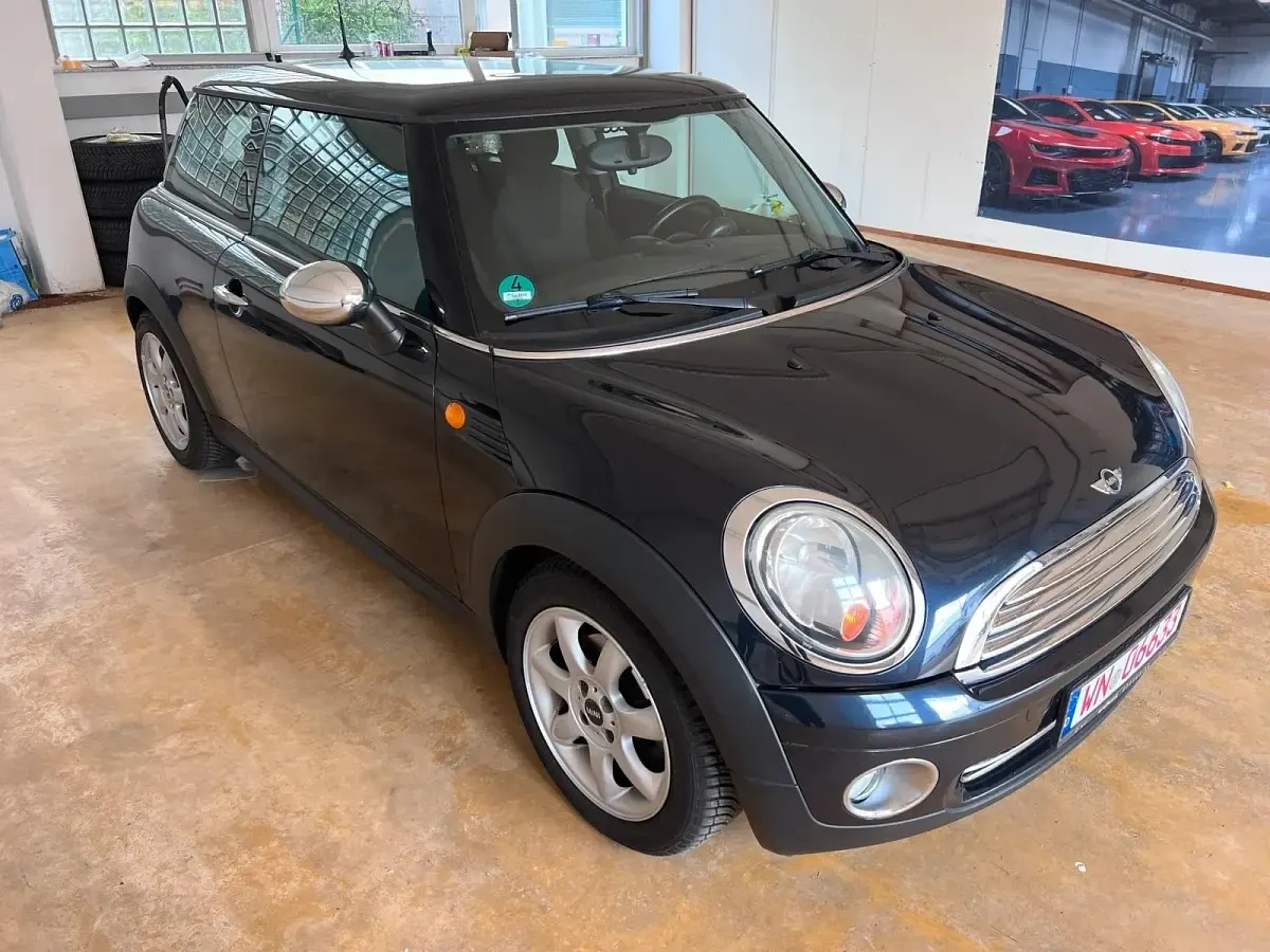 Używany Mini Cooper 95 KM (69 kW) 2008 Niebieski Hatchback