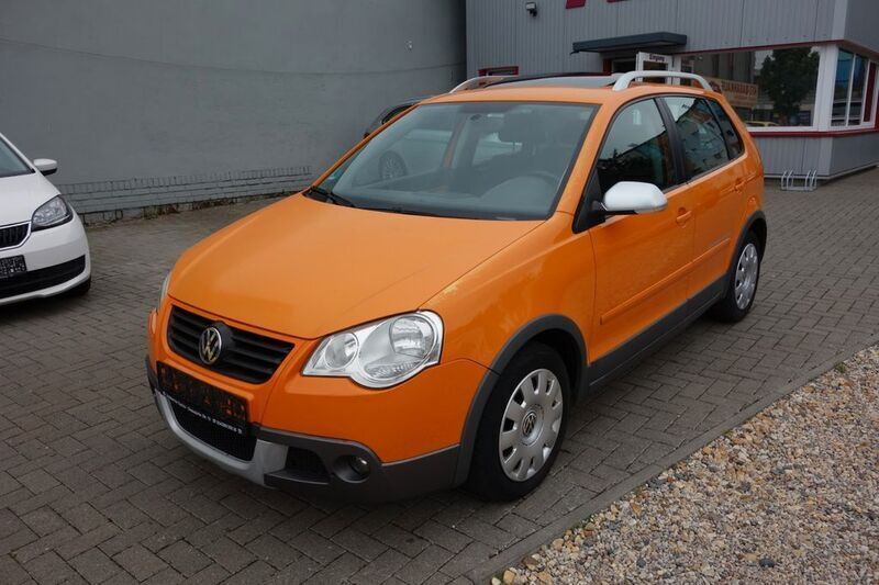 Orange Gebraucht 2006 VW Polo Cross Kleinwagen | 1.989 € (Guter Preis) - Bild 1/4