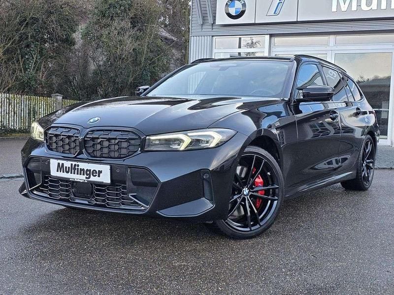 Gebraucht BMW 340 387 PS (284 kW) 2023 Black sapphire Kombi