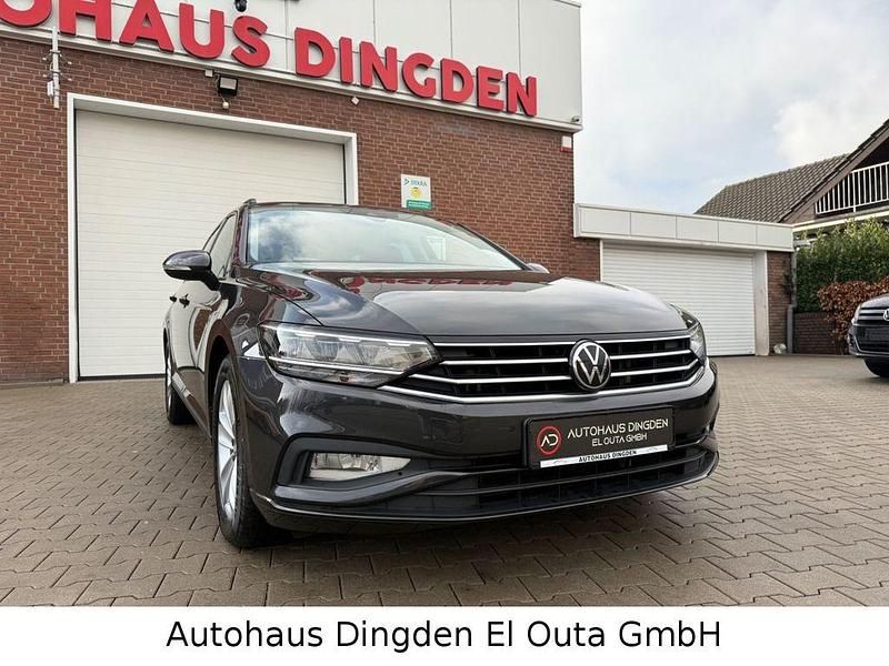 Gebraucht VW Passat Conceptline 150 PS (110 kW) 2022 Grau Kombi