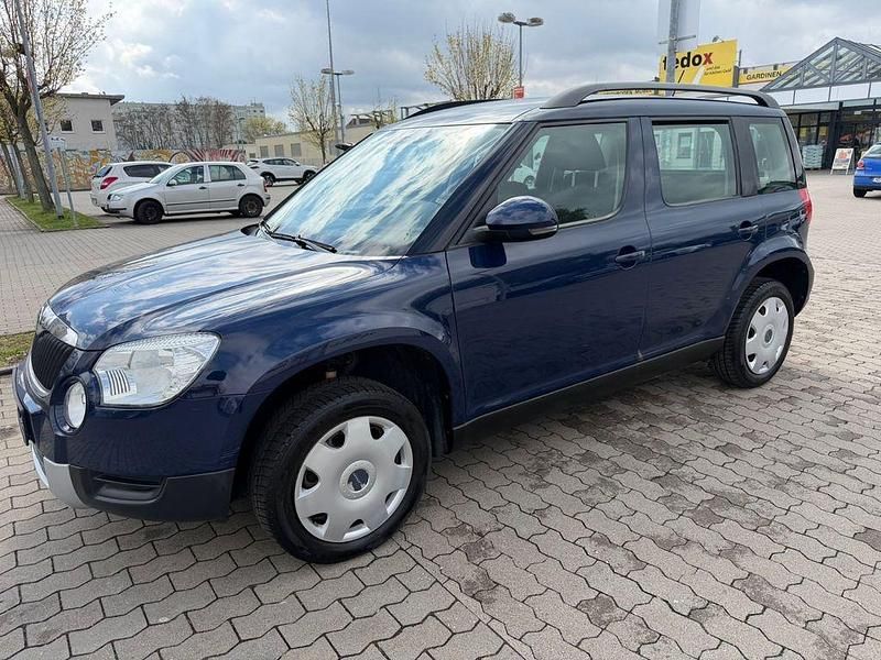 Gebraucht Skoda Yeti Plus Edition 122 PS (89 kW) 2013 Blau SUV