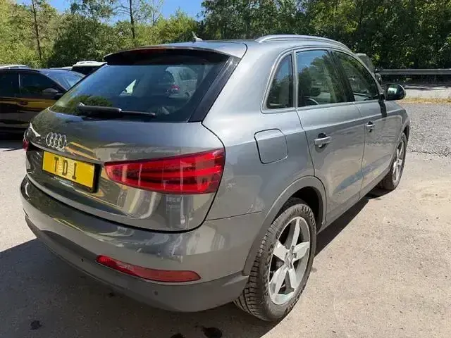Gebraucht Audi Q3 Ambiente 177 PS (130 kW) 2013 Grau SUV