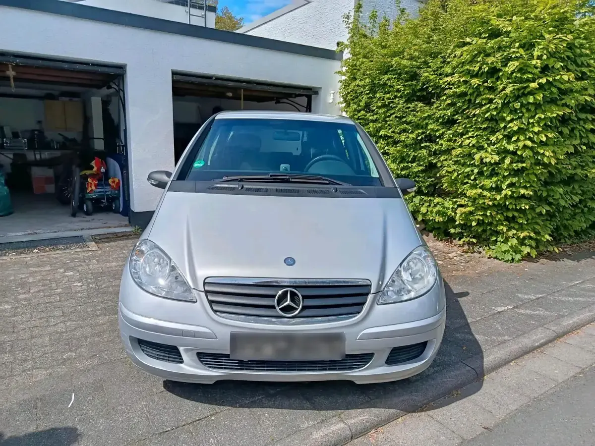 Second-hand Mercedes A150 95 CP (69 kW) 2006 Argintiu Berlinǎ