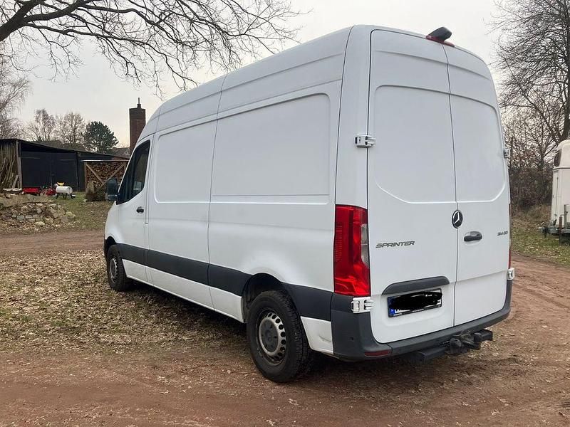 Gebraucht Mercedes Sprinter 143 PS (105 kW) 2019 Weiß Van