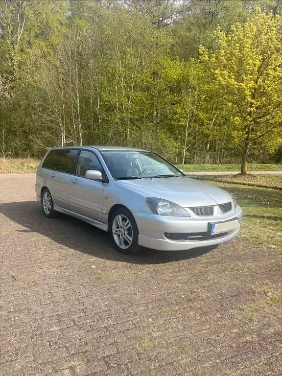 Second-hand Mitsubishi Lancer 98 CP (72 kW) 2006 Argintiu Break