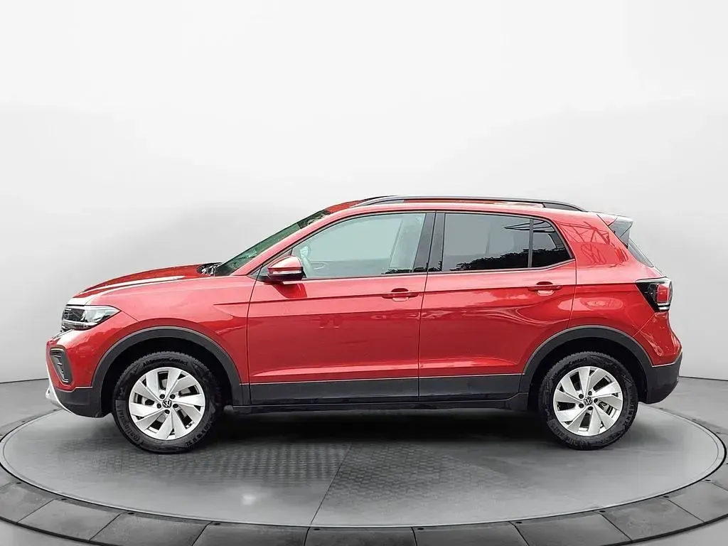 Gebraucht VW T-Cross Life 150 PS (110 kW) 2025 Kings red metallic SUV