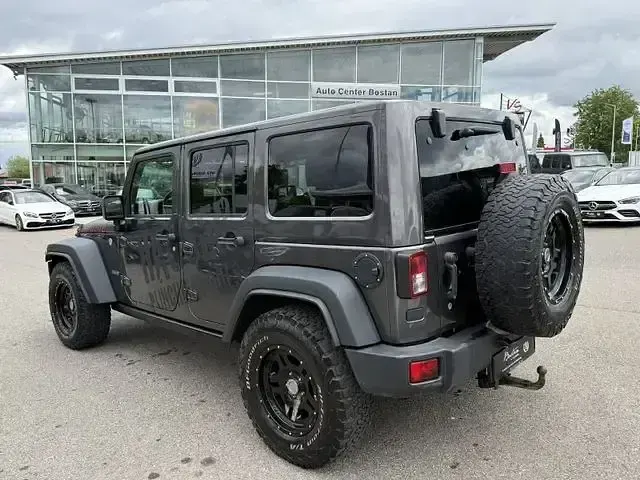 Gebraucht Jeep Wrangler Rubicon 200 PS (147 kW) 2018 Grau SUV