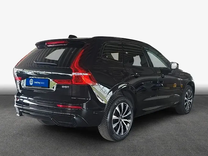 Gebraucht Volvo XC60 Plus 250 PS (183 kW) 2025 Onyx black metallic SUV