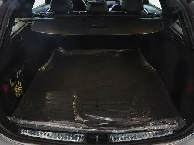 Gebraucht Mercedes C220 AMG line 197 PS (144 kW) 2026
