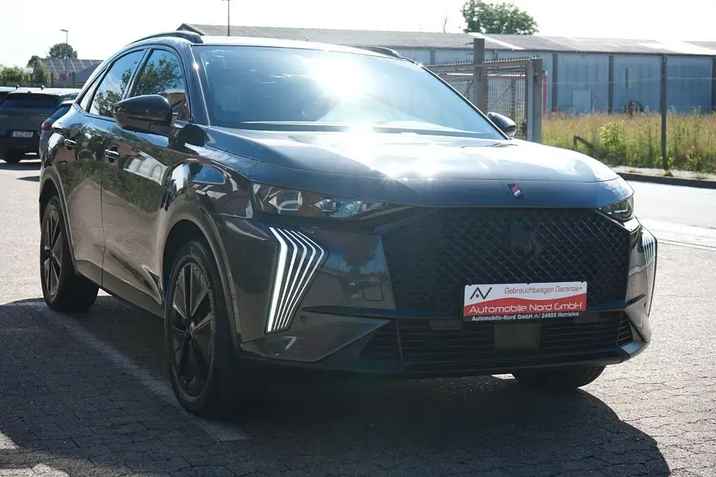 Gebraucht DS Automobiles DS7 Crossback Performance Line Plus 131 PS (96 kW) 2024 Grau SUV
