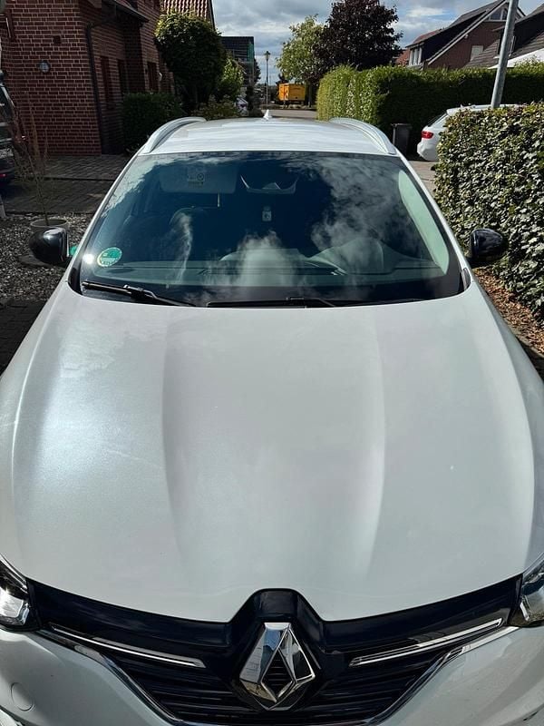 Weiß Gebraucht 2019 Renault Mégane GrandTour LIMITED Kombi | 12.900 € (Fairer Preis) - Bild 1/4