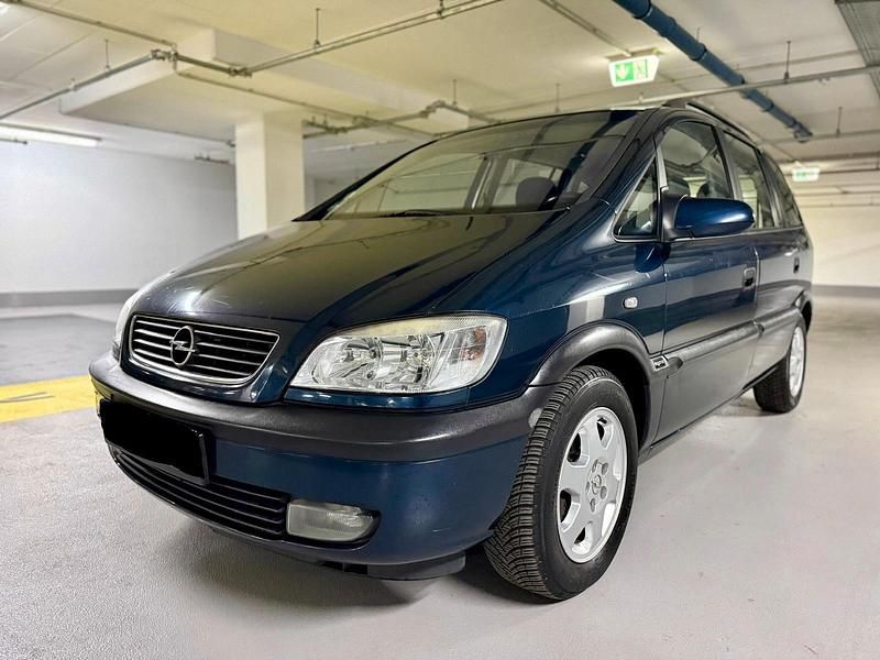 Blau Gebraucht 2002 Opel Zafira Van / Kleinbus | 2.650 € (Etwas zu teuer) - Bild 1/4