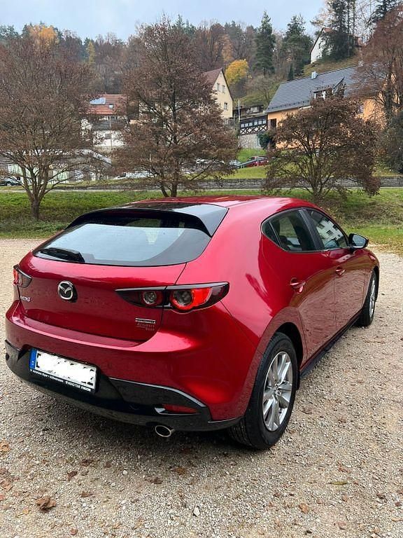 Gebraucht Mazda 3 Selection 122 PS (89 kW) 2019 Rot Limousine