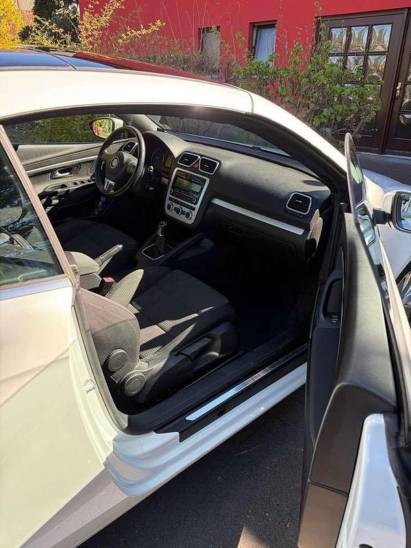 Usata VW Eos 160 CV (117 kW) 2013 Bianco Cabrio