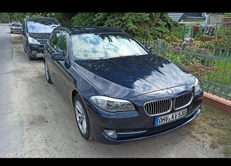 Blau Gebraucht 2011 BMW 530 Gran Turismo Limousine | 7.000 € (Guter Preis) - Bild 1/4
