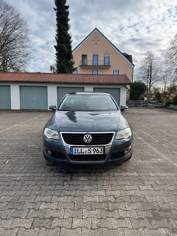 Gebraucht VW Passat Comfortline 122 PS (89 kW) 2009 Limousine