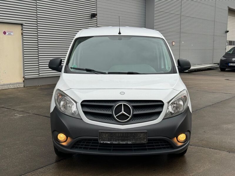 Weiß Gebraucht 2013 Mercedes Citan 108 Kombi | 6.550 € (Etwas zu teuer) - Bild 1/4