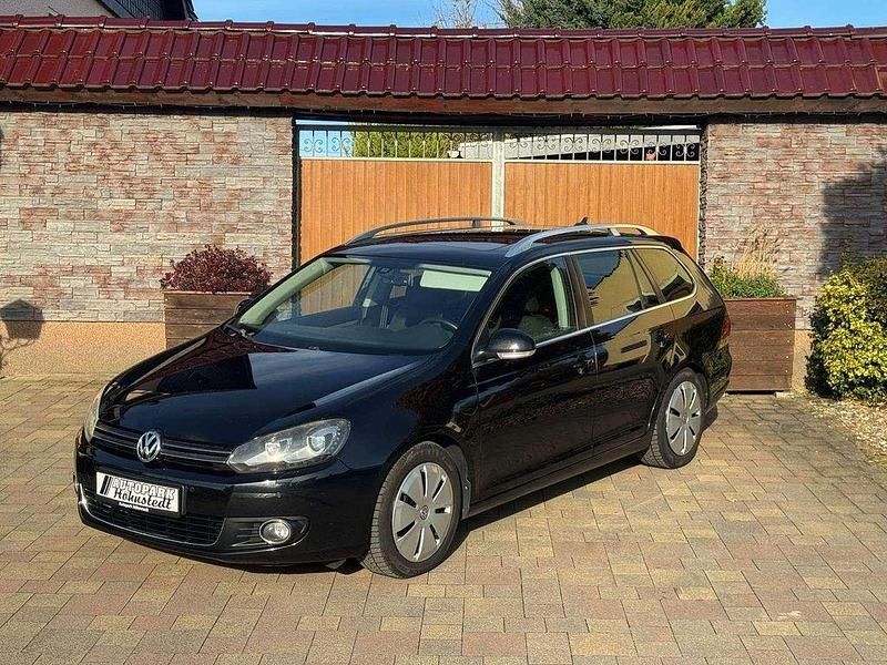 Deep black perleffekt Gebraucht 2011 VW Golf VI Highline Kombi | 6.900 € (Etwas zu teuer) - Bild 1/4