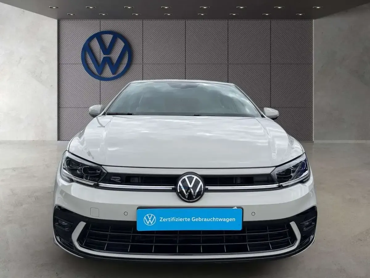 Gebraucht VW Polo R-line 95 PS (69 kW) 2024 Grau Kleinwagen