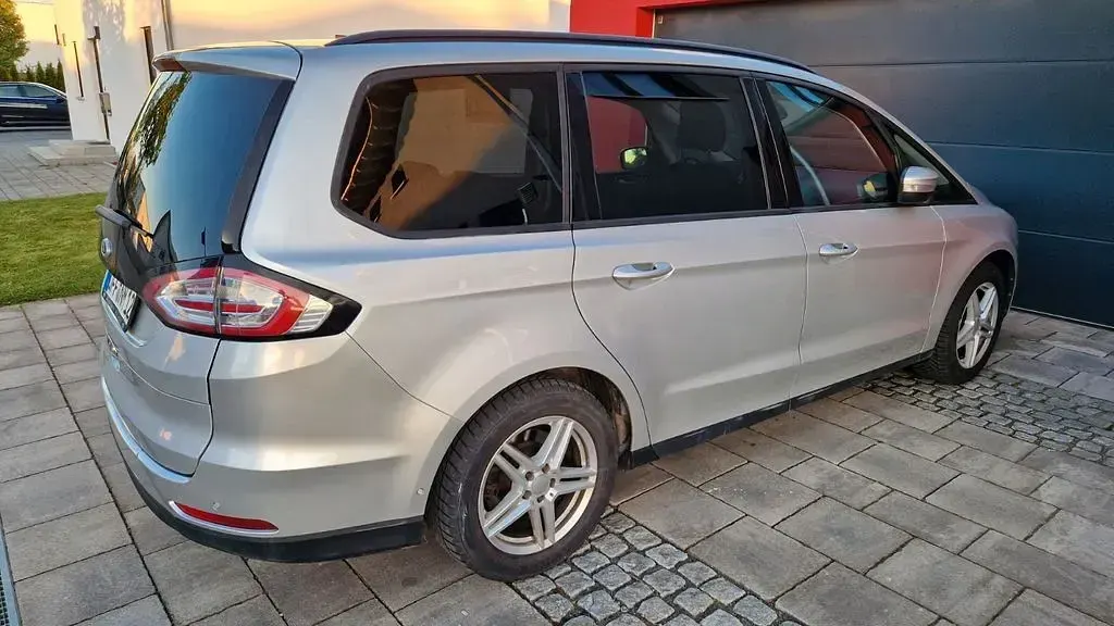 Gebraucht Ford Galaxy Business Edition 165 PS (121 kW) 2019 Silber Van / Kleinbus
