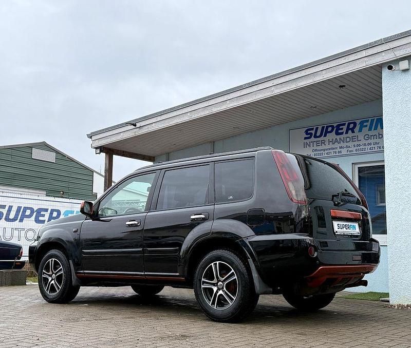 Usata Nissan X-Trail 114 CV (83 kW) 2004 Nero SUV