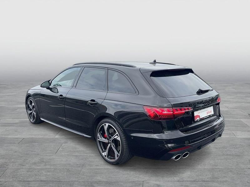 Gebraucht Audi S4 Ambiente 341 PS (250 kW) 2023 Mythosschwarz metallic Kombi