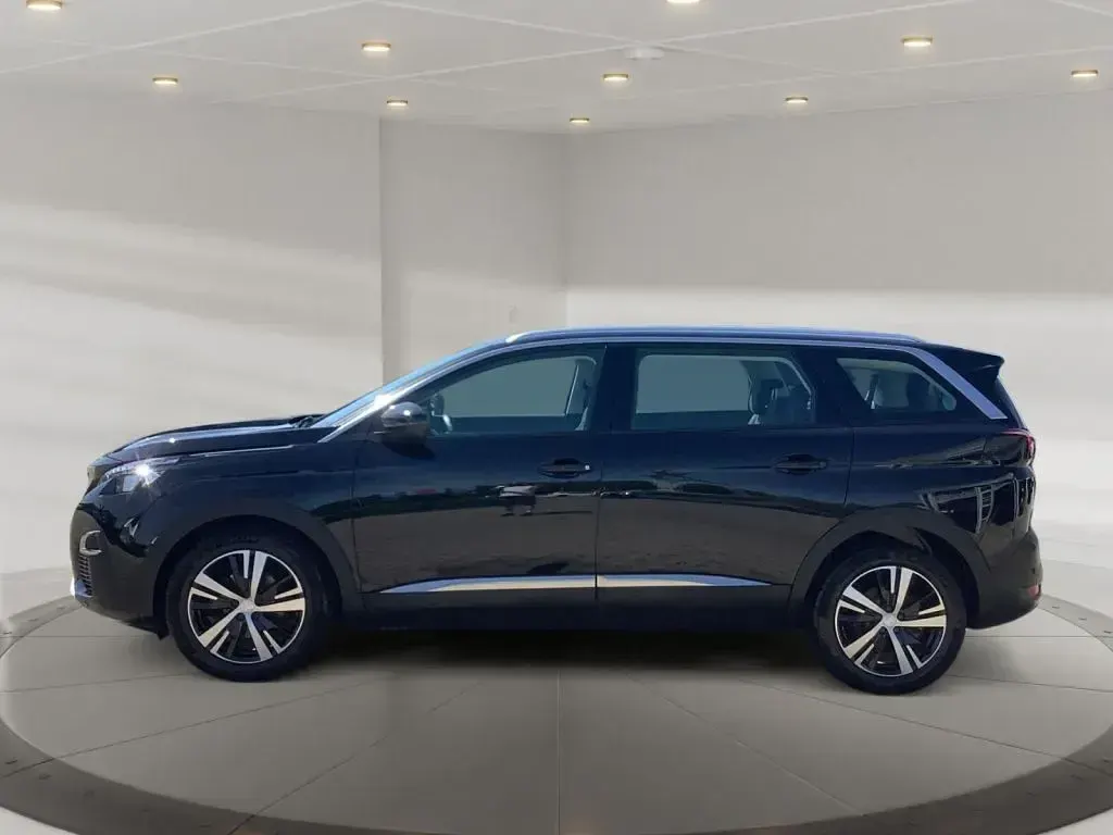 Gebraucht Peugeot 5008 131 PS (96 kW) 2020 Schwarz SUV