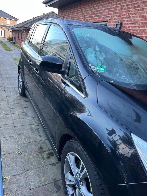 Gebraucht Ford Grand C-Max Titanium 125 PS (91 kW) 2016 Schwarz Van / Kleinbus