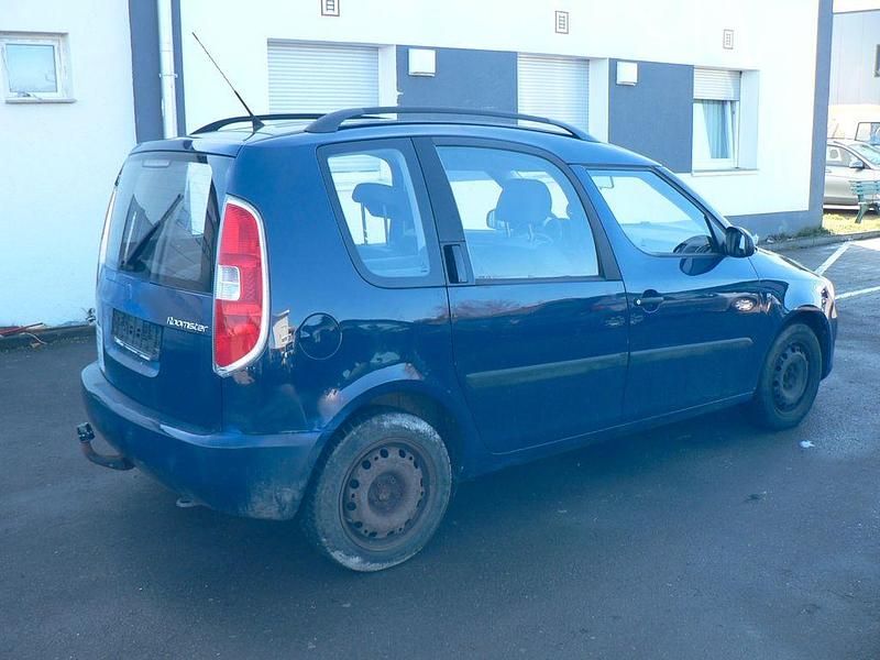 Gebraucht Skoda Roomster Plus Edition 90 PS (66 kW) 2010 Blau Van / Kleinbus