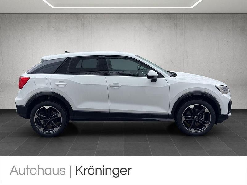 Neu Audi Q2 Advanced Plus 150 PS (110 kW) 2026 Weiß SUV