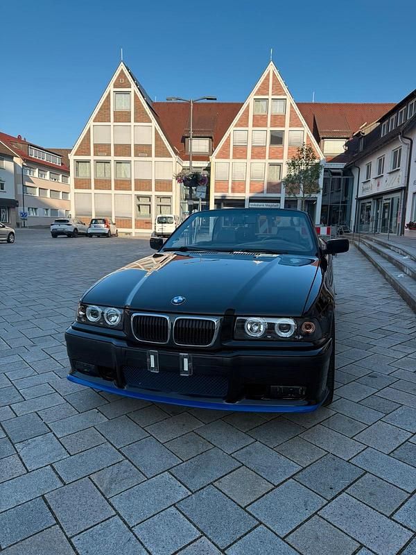 Schwarz Gebraucht 1994 BMW 318 Cabriolet Cabrio | 5.300 € - Bild 1/4