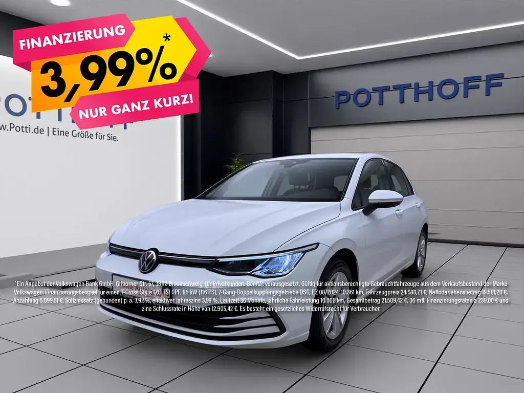 Gebraucht VW Golf VIII Life 131 PS (96 kW) 2022 Limousine