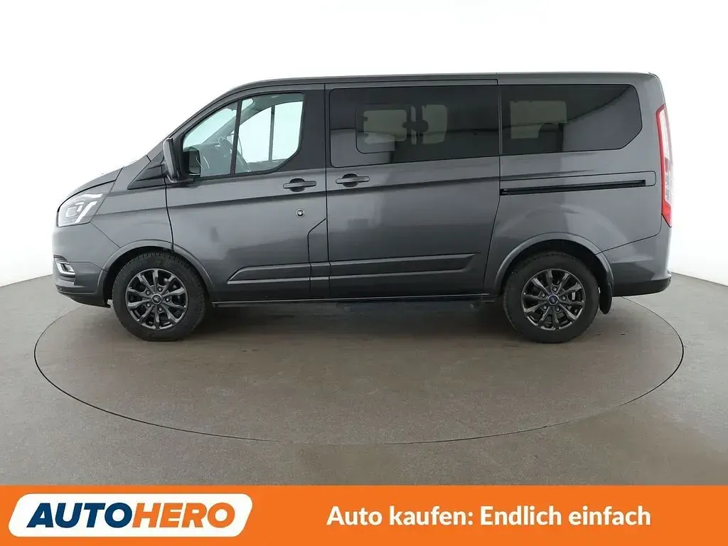 Gebraucht Ford Tourneo Titanium X 185 PS (136 kW) 2019 Grau Van / Kleinbus