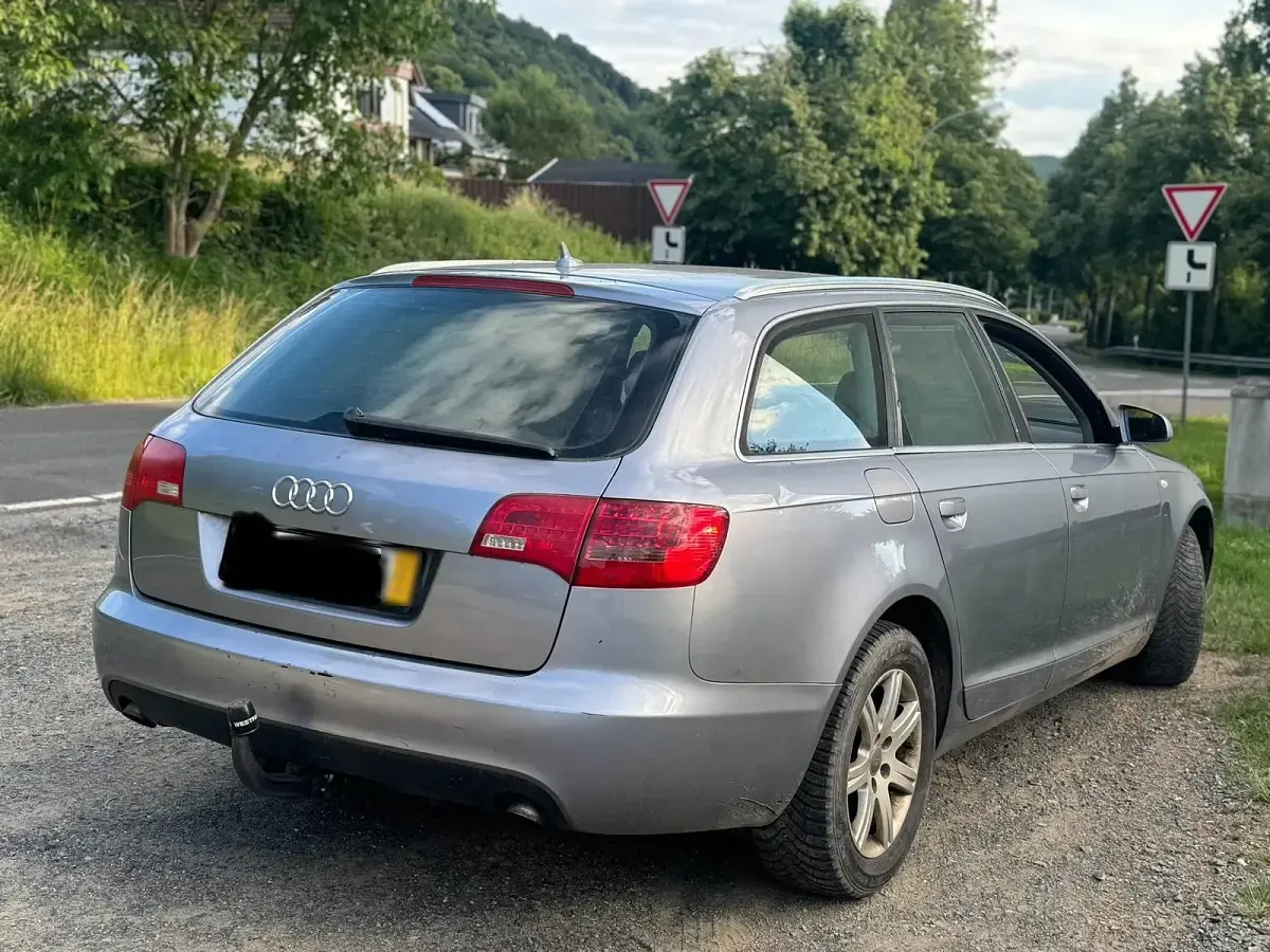Gebraucht Audi A6 180 PS (132 kW) 2006 Grau Kombi