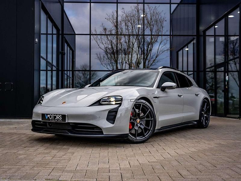 Grau Gebraucht 2022 Porsche Taycan GTS Sport Turismo Limousine | 75.995 € (Fairer Preis) - Bild 1/4