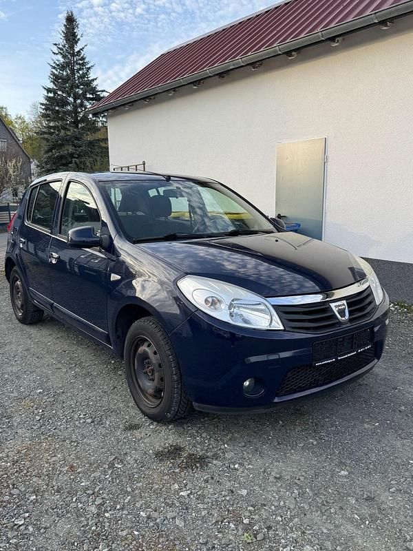 Usata Dacia Sandero 75 CV (55 kW) 2012 Blu Utilitaria