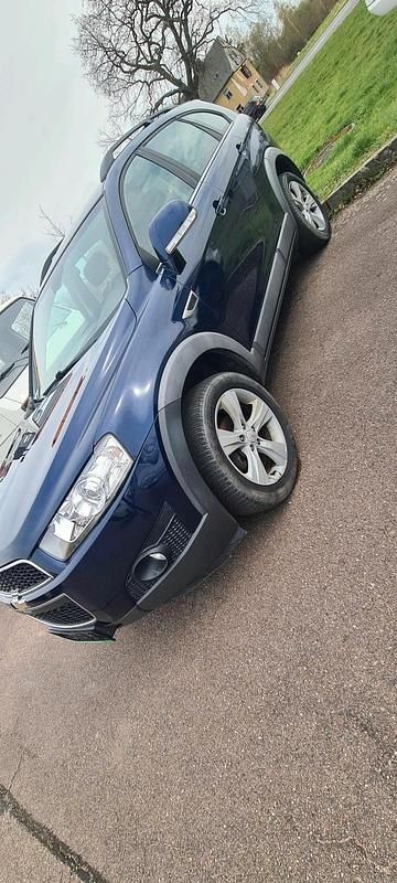 Gebraucht Chevrolet Captiva 163 PS (119 kW) 2011 Blau SUV