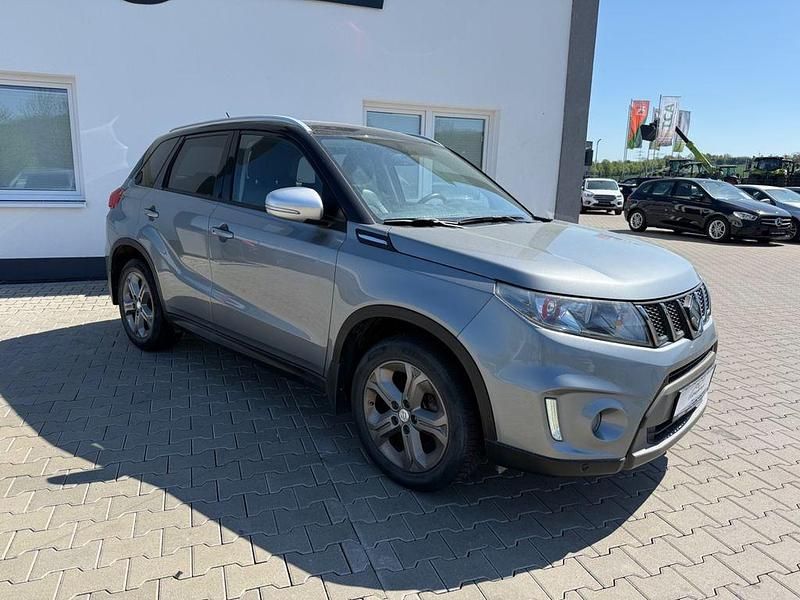 Używany Suzuki Vitara 140 KM (102 kW) 2015 Szary SUV