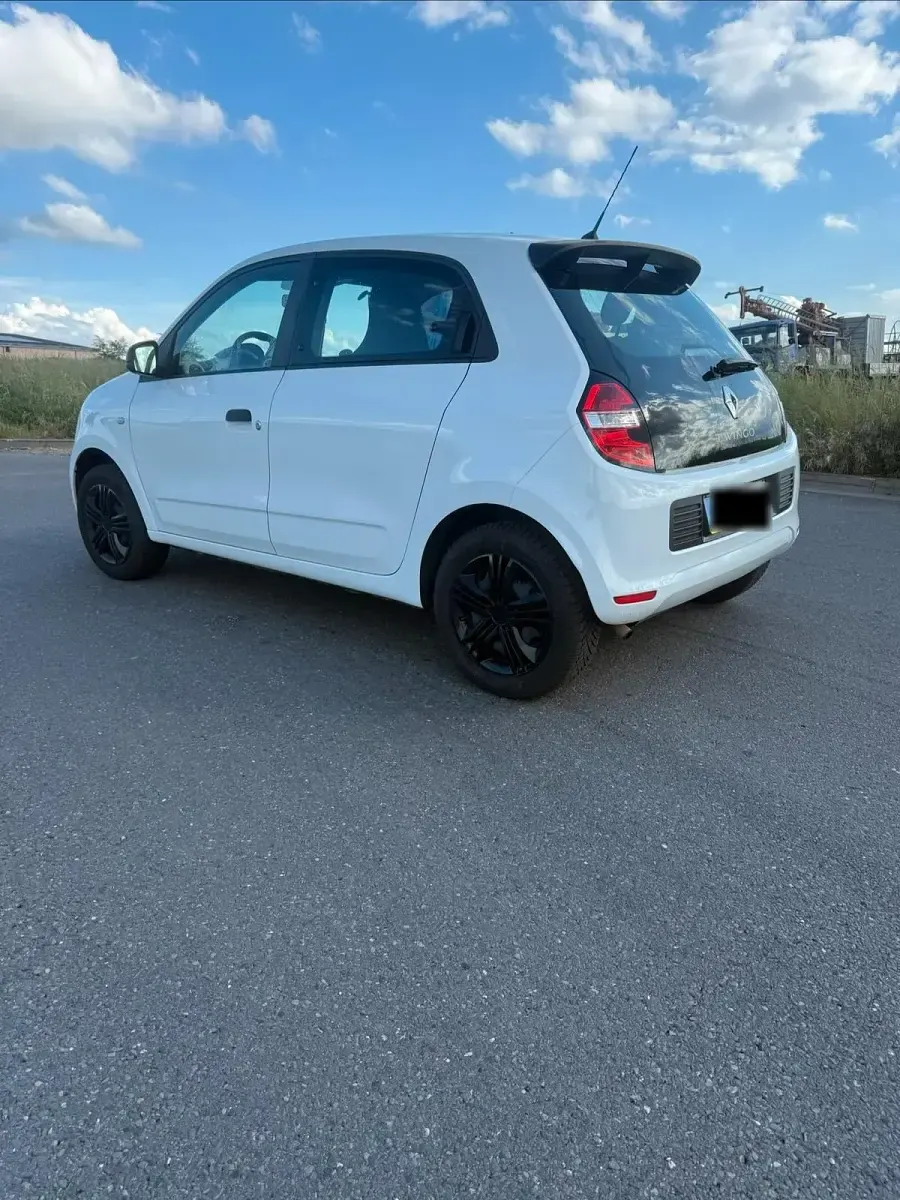 Gebraucht Renault Twingo LIMITED 75 PS (55 kW) 2019 Weiß Kleinwagen