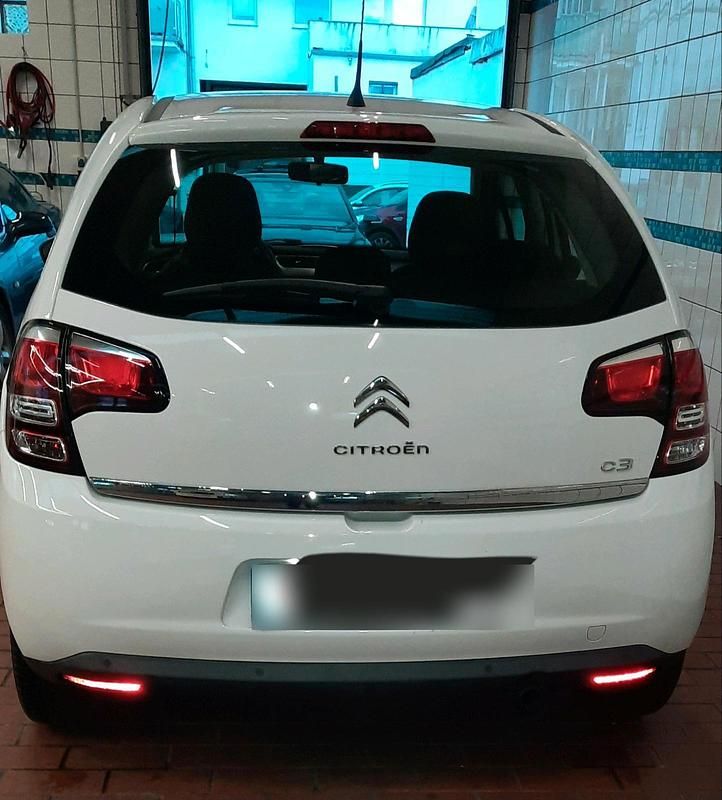 Gebraucht Citroën C3 PureTech 82 PS (60 kW) 2014 Weiß Kleinwagen