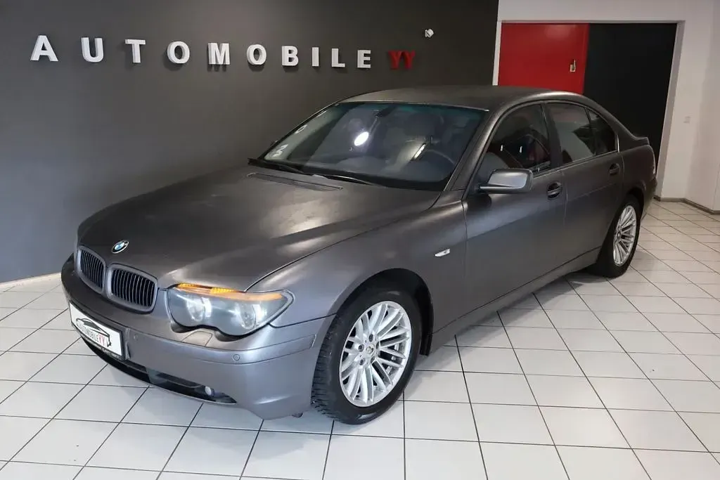 Gebraucht BMW 745 Sport Line 333 PS (244 kW) 2002 Silber Limousine