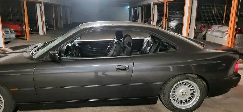 Second-hand BMW 840 286 CP (210 kW) 1994 Negru Coupe