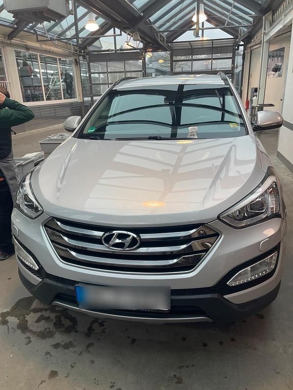 Gebraucht Hyundai Santa Fe Premium 200 PS (147 kW) 2015 Silber SUV