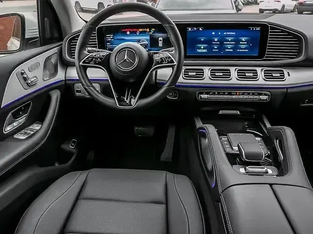 Gebraucht Mercedes GLE300 Advanced Plus 269 PS (197 kW) 2025 Weiß SUV